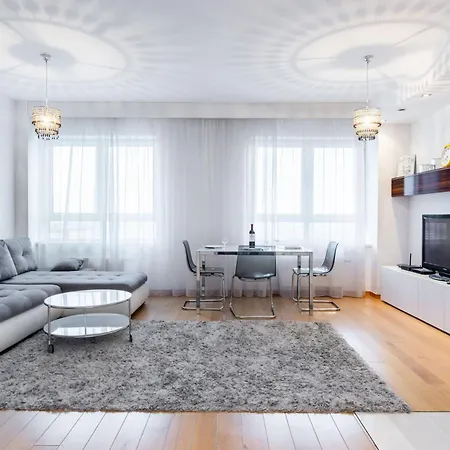 Platinum Towers Hotel Apartments-2